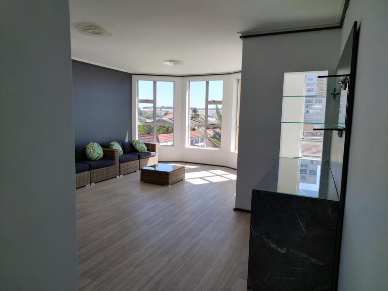 2 Bedroom Property for Sale in Summerstrand Eastern Cape